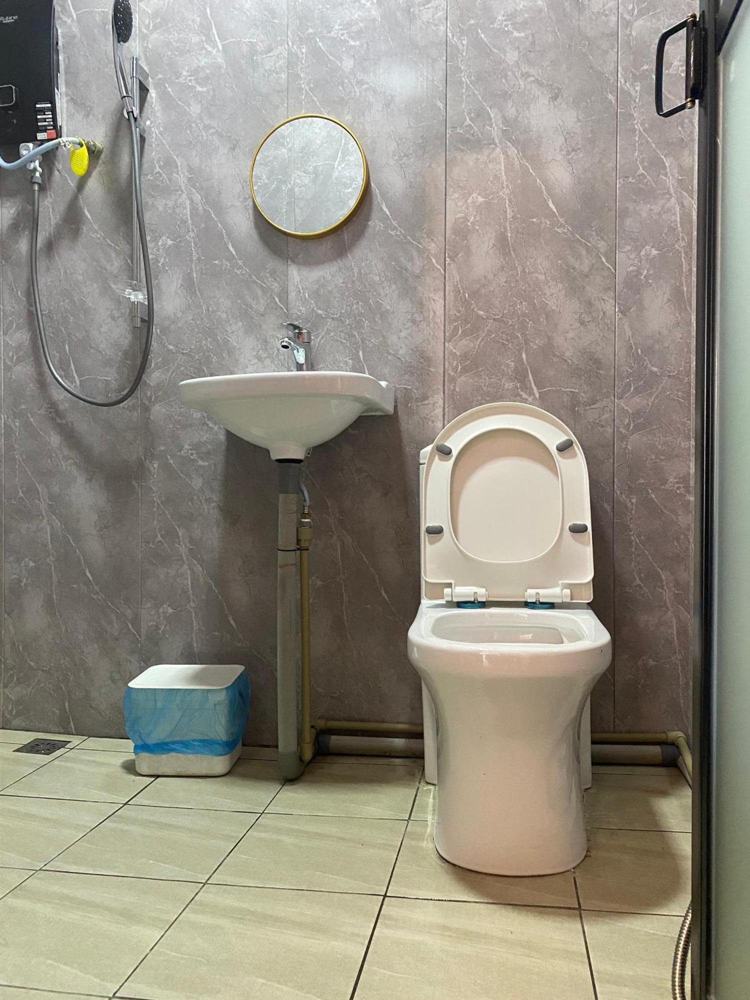 Homestay Gayang Friendly Water House Kota Kinabalu